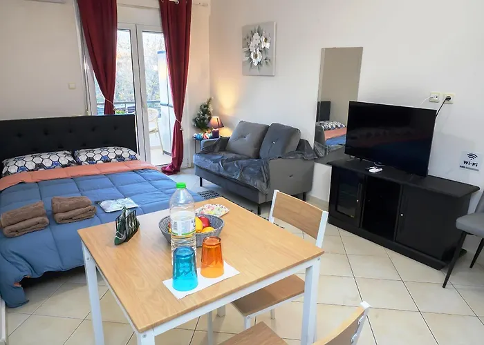 λάρισα, άνετο-ήσυχο πλησίον του κέντρου Apartment *